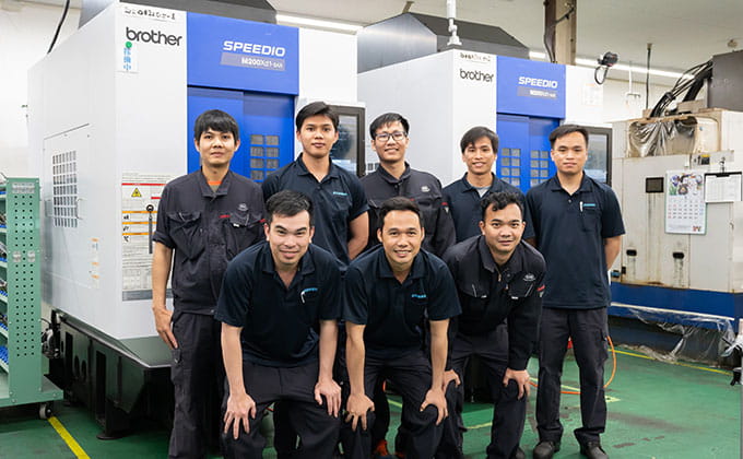 Vietnamese workers in charge of SPEEDIO at the main factory