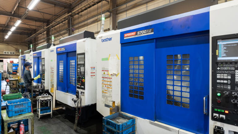 The S700X2 installed opposite the W1000Xd1